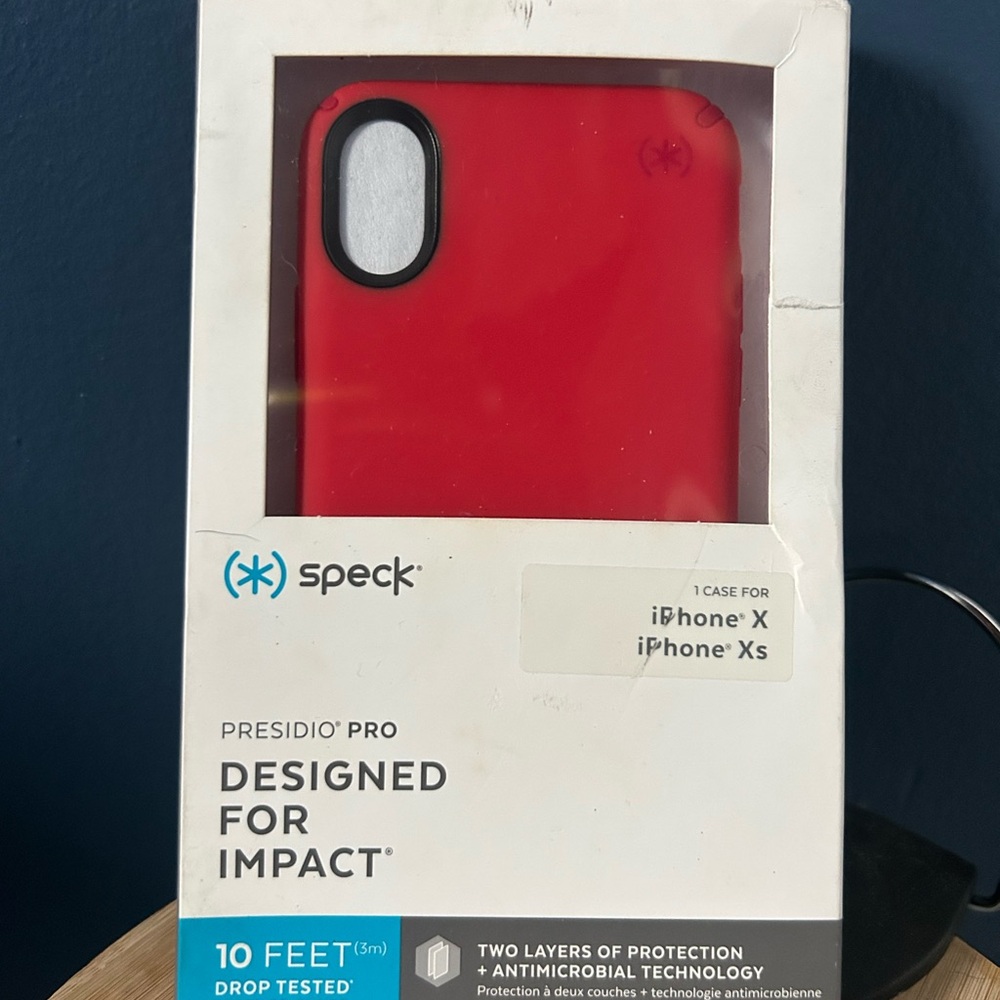 Speck Presidio Pro Red Case for iPhone X/Xs